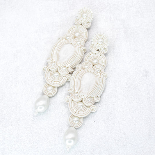 Bridal ivory earrings. Handmade soutache earrings. Lightweight long earrings.