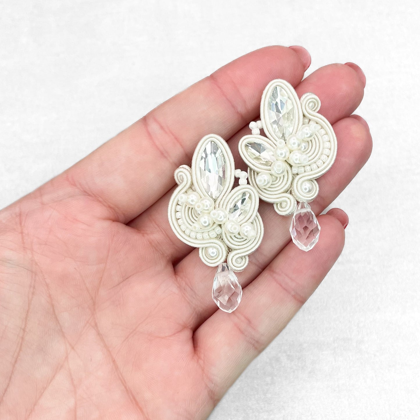 Handmade Ivory Soutache Bridal Earrings – Elegant and Radiant Jewellery