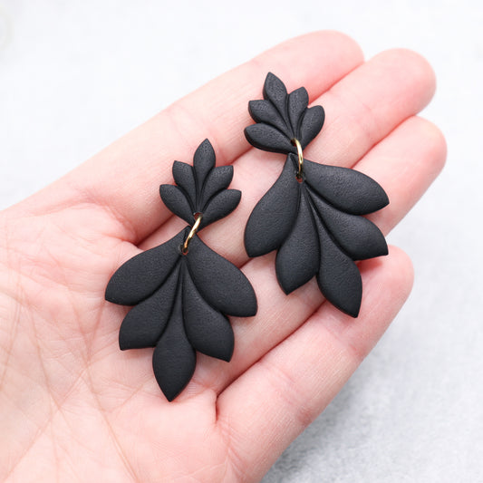 Black leaves earrings. Handmade polymer clay earrings.