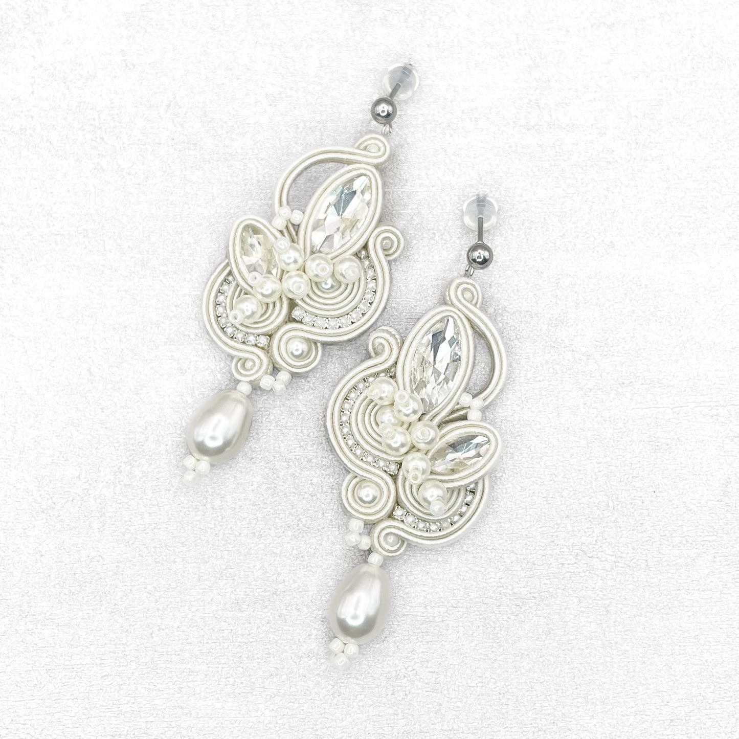 Handmade Ivory Soutache Bridal Earrings – Elegant and Refined Jewellery
