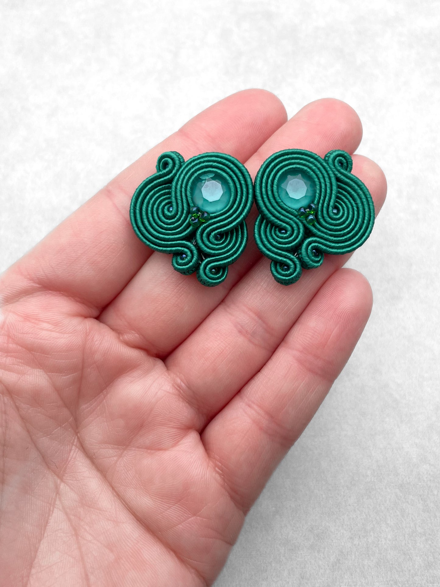 Handmade Emerald Soutache Earrings – Unique Grace