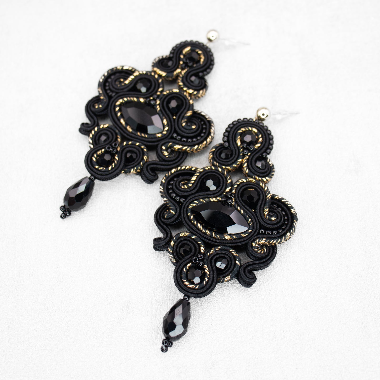 Black and Gold Soutache Earrings – Unique and Exclusive Handmade Jewellery