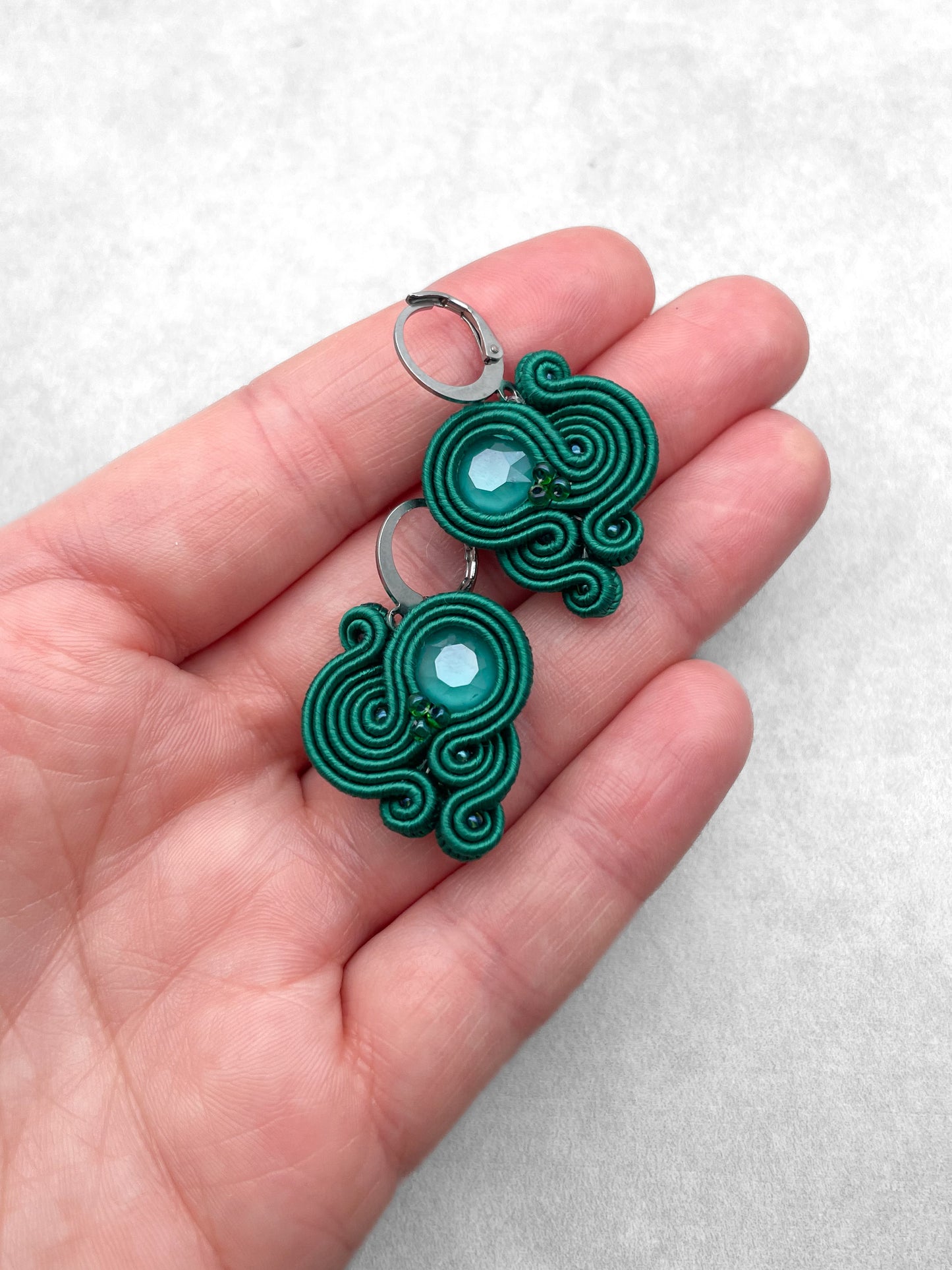 Handmade Emerald Soutache Earrings – Unique Jewellery