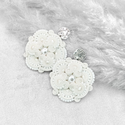 White soutache earrings. Handmade bridal earrings. Unique and original earrings.