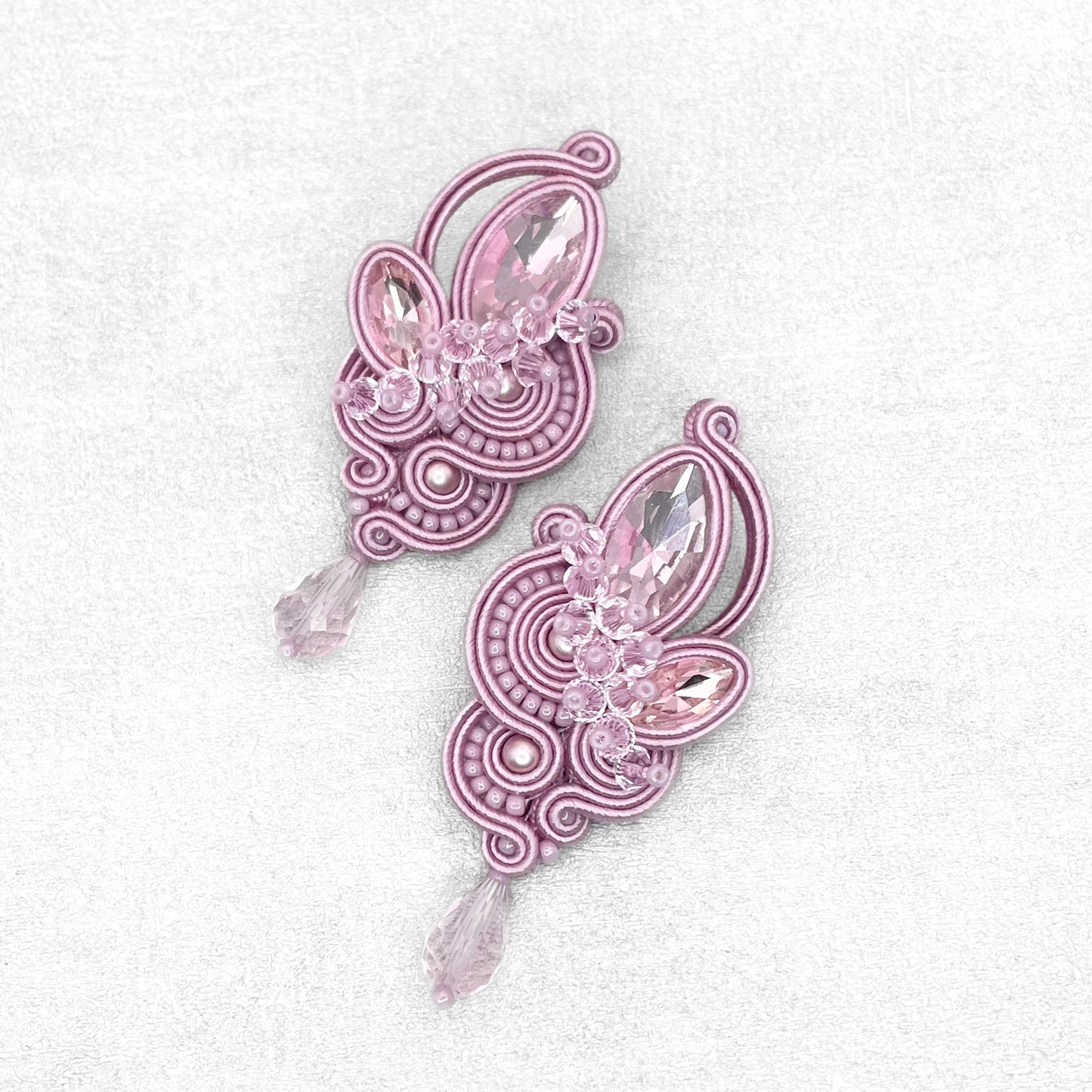 Handmade Mauve Soutache Earrings – Luxurious and Chic Jewellery