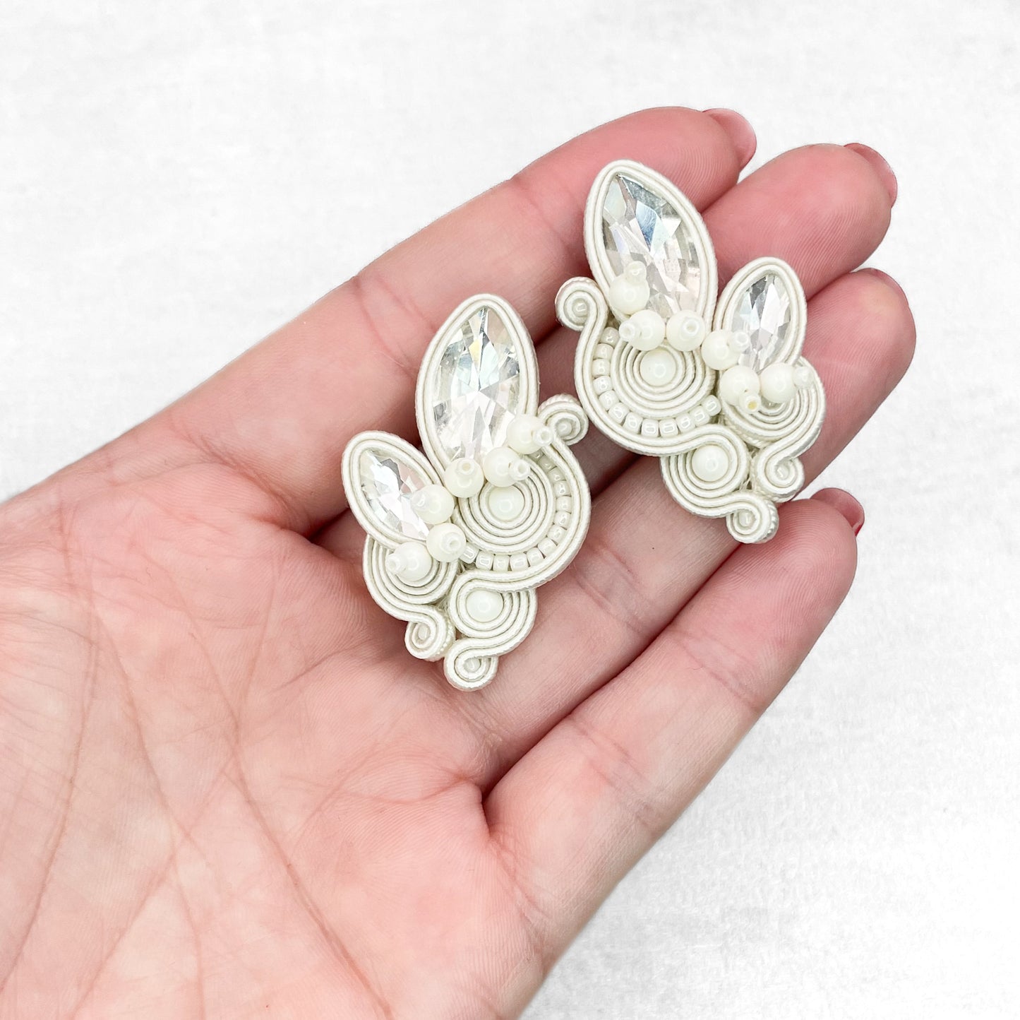 Handmade Ivory Soutache Bridal Earrings – Elegant and Distinctive Jewellery