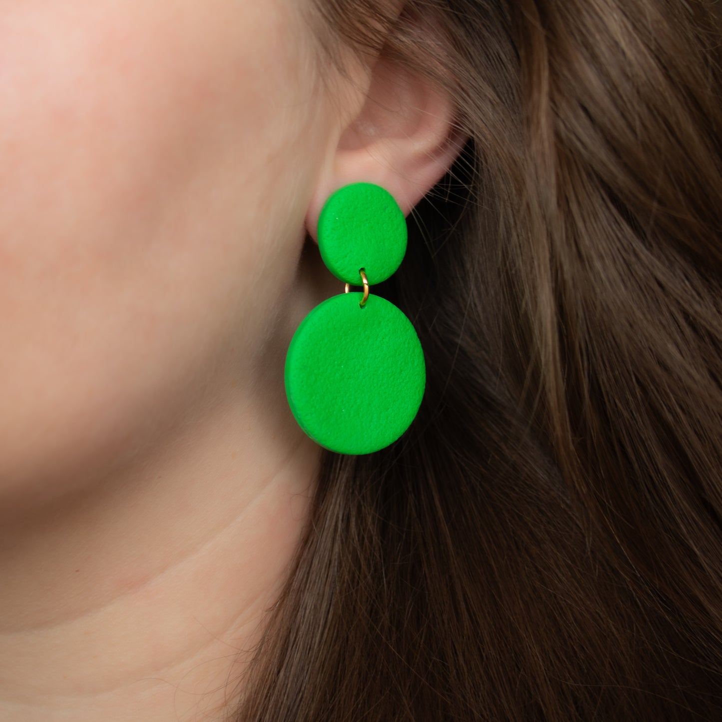 Handmade Green Circle Earrings – Vibrant Polymer Clay Design