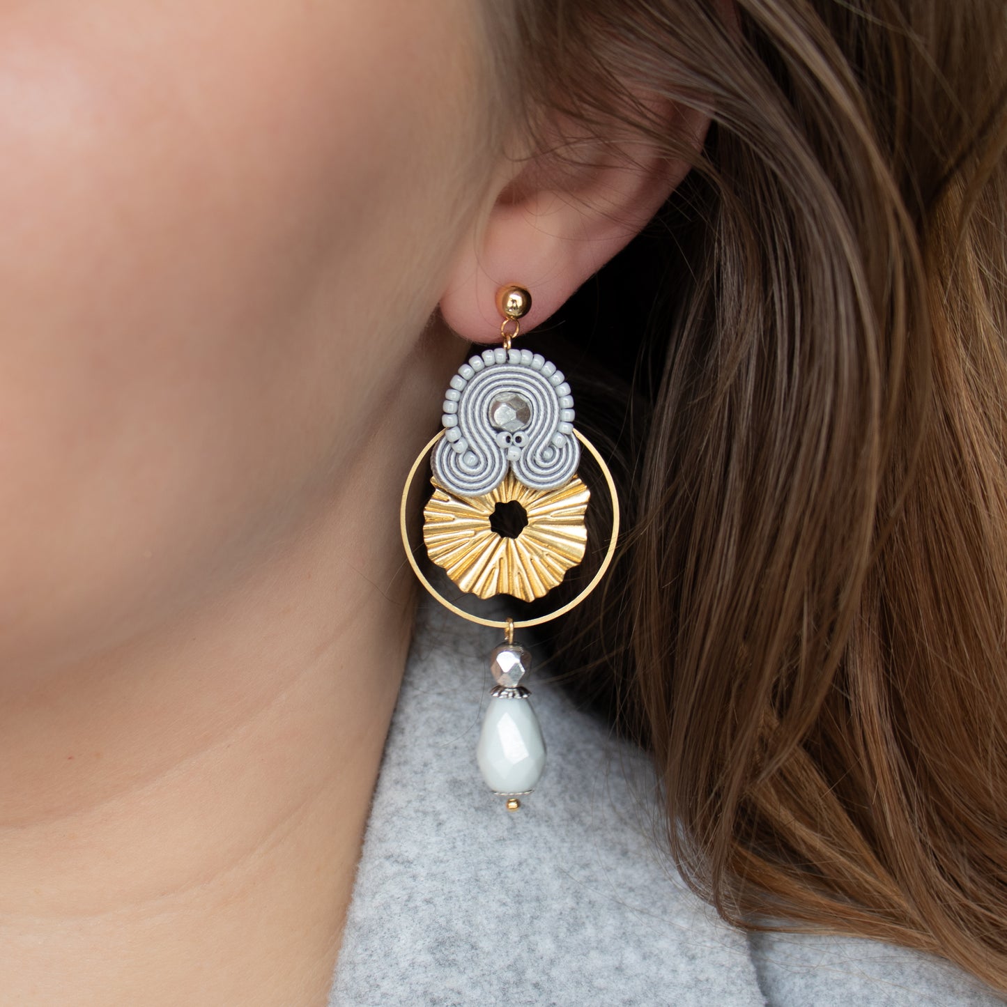 Handmade Light Grey Soutache Earrings with Gold Charms – Elegant and Distinctive Jewellery