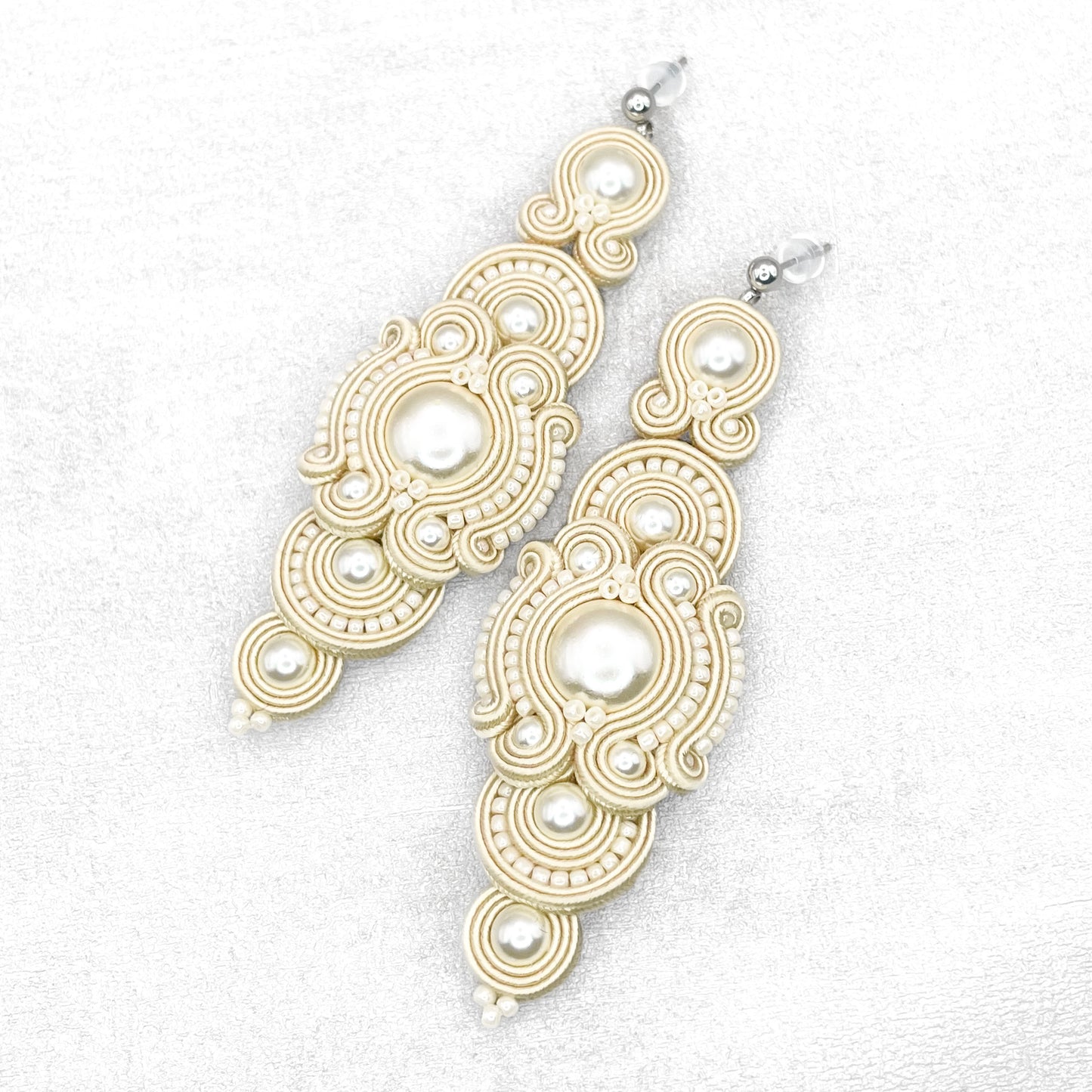 Handmade Cream Soutache Earrings – Luxurious and Elegant Jewellery