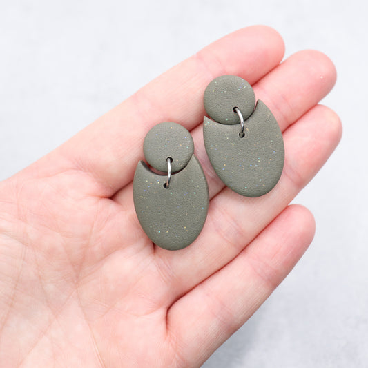 Sage green geometric earrings. Handmade polymer clay earrings.