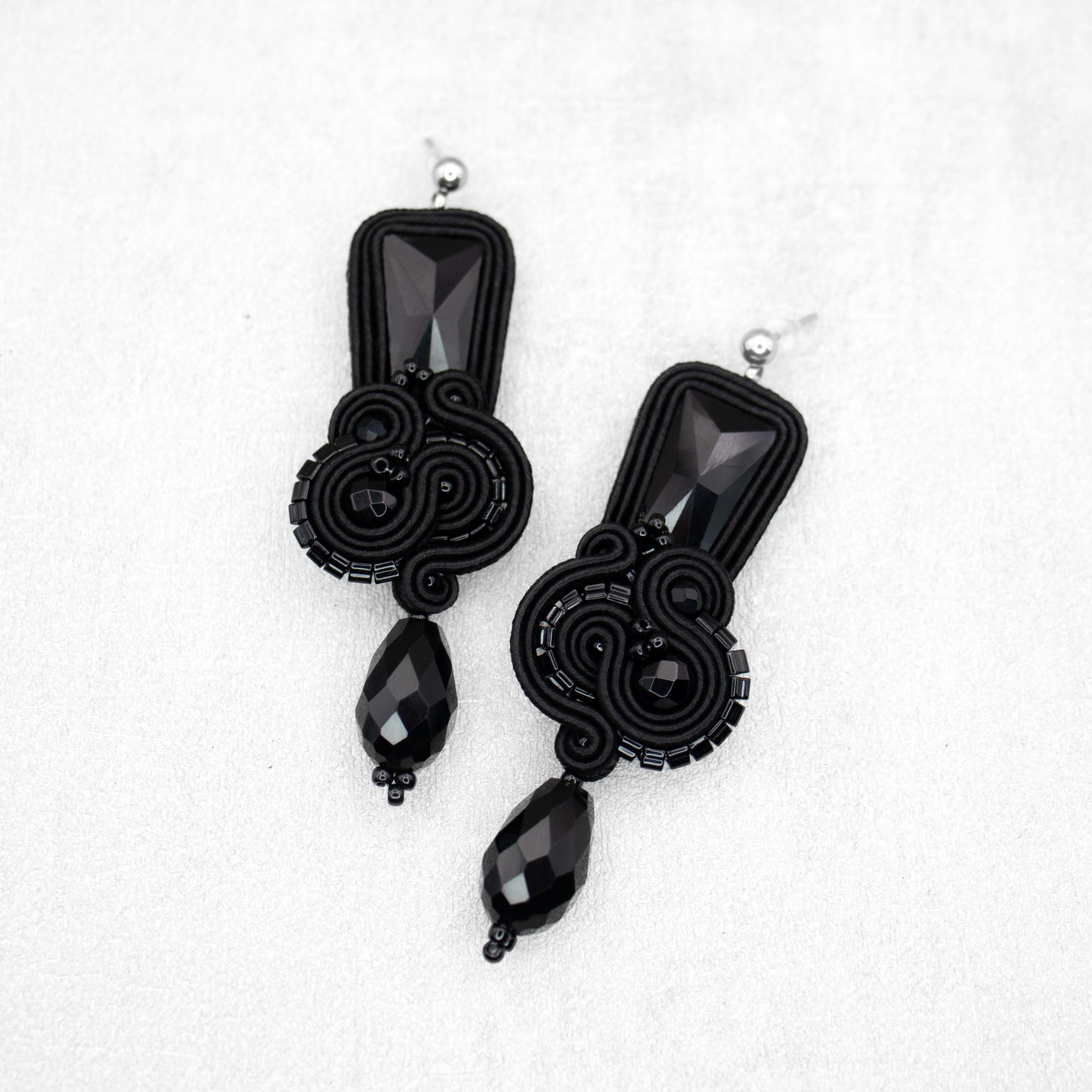 Handmade Black Soutache Earrings – Stylish and Unique Jewellery