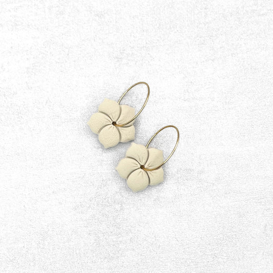 Handmade Cream Hibiscus Earrings – Flower Polymer Clay Jewellery