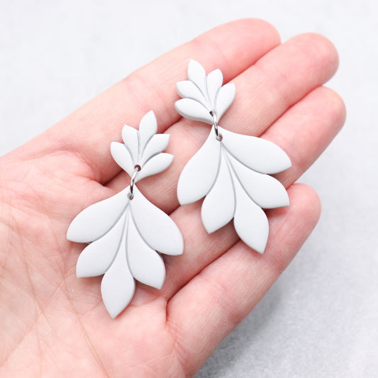Light grey leaves earrings. Handmade polymer clay earrings.